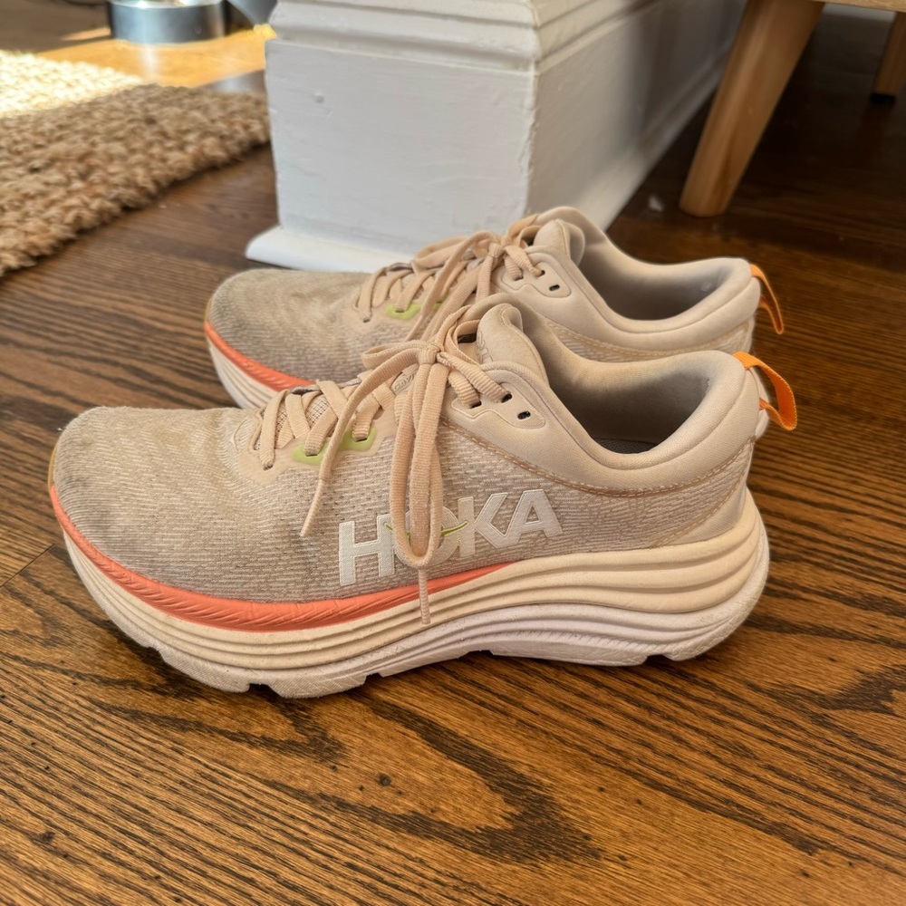 Hokas